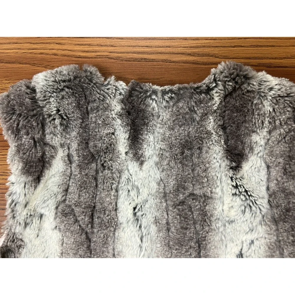 XL 14/16 Cat & Jack‎ Girls furry vest vvguc if not EUC